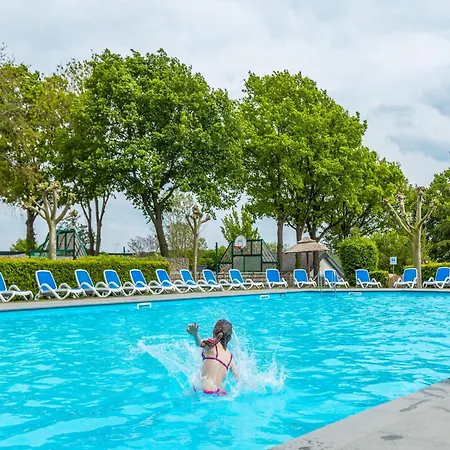 Comfortable Glamping Tent With Wifi In Limburg Luxury tent Gulpen
