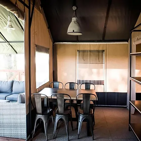 Luxury tent Comfortable Glamping Tent With Wifi In Limburg